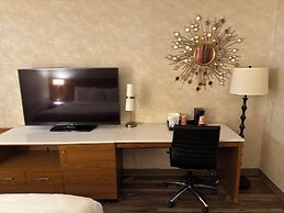 Quality Inn and Conference Center Greeley Downtown