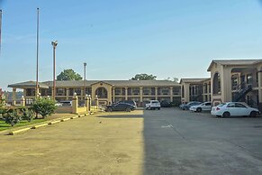 Americas Best Value Inn Meridian