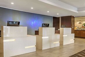 Radisson Hotel Southfield-Detroit