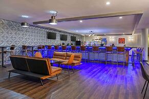 Radisson Hotel Southfield-Detroit