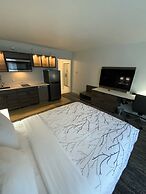 Best Western Premier Denver East