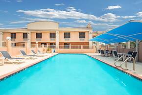 Days Inn by Wyndham McAllen