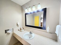Days Inn by Wyndham McAllen