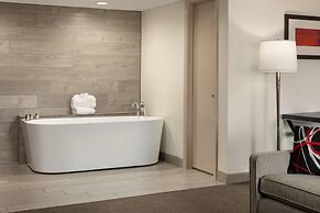 Ramada by Wyndham Del Rio