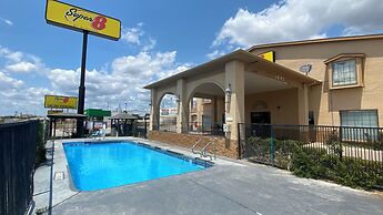 Super 8 by Wyndham Decatur Texas