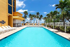 Wyndham Deerfield Beach Resort