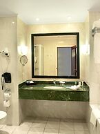 Hilton Antwerp Old Town