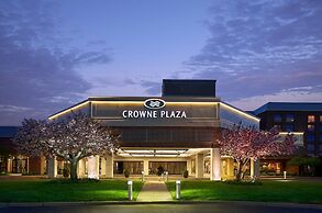 Crowne Plaza Providence-Warwick Airport, an IHG Hotel