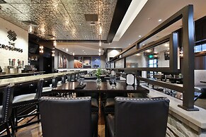 Crowne Plaza Providence-Warwick Airport by IHG