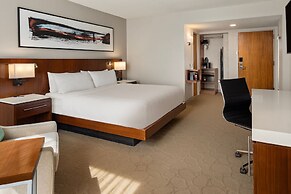 Delta Hotels by Marriott Minneapolis Northeast