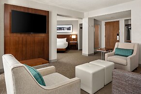 Delta Hotels by Marriott Minneapolis Northeast
