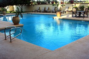 Crowne Plaza Phoenix Airport - PHX by IHG