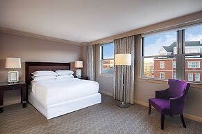 Sheraton Portsmouth Harborside Hotel