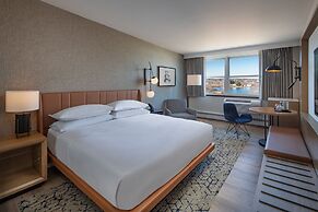 Sheraton Portsmouth Harborside Hotel
