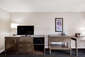 La Quinta Inn & Suites by Wyndham Pomona
