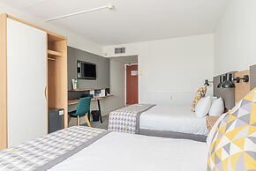 Holiday Inn Calais by IHG