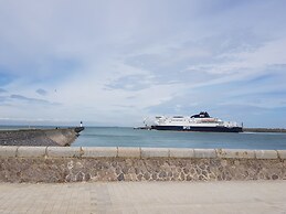 Holiday Inn Calais by IHG