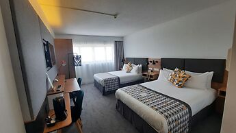 Holiday Inn Calais by IHG