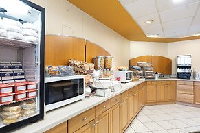 Sandman Hotel & Suites London Downtown