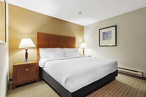 Sandman Hotel & Suites London Downtown