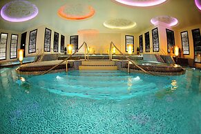 Holiday Inn Kuwait Al Thuraya City by IHG