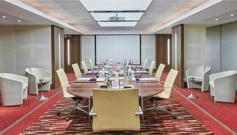 Holiday Inn Kuwait Al Thuraya City by IHG