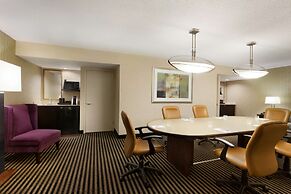 Embassy Suites by Hilton Piscataway Somerset