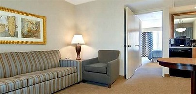 Embassy Suites by Hilton Piscataway Somerset