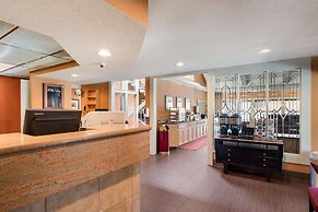 SenS Suites Livermore, SureStay Collection by Best Western