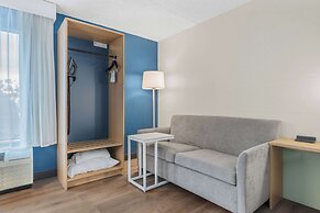 Spark by Hilton Colorado Springs I 25 Central