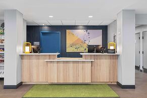 Spark by Hilton Colorado Springs I 25 Central