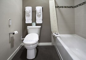 Redac Gateway Hotel In Torrance