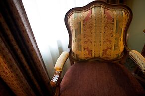 The Blennerhassett Hotel