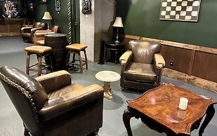 The Blennerhassett Hotel