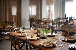 Sonesta Redondo Beach & Marina