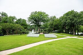 Hilton DFW Lakes Executive Conference Center