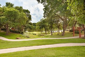Hilton DFW Lakes Executive Conference Center