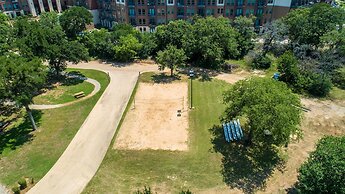 Hilton DFW Lakes Executive Conference Center
