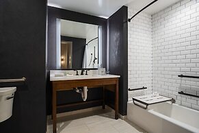 Renaissance Philadelphia Downtown Hotel