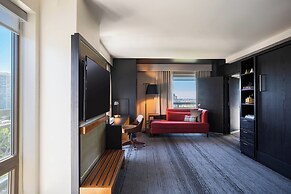 Renaissance Philadelphia Downtown Hotel