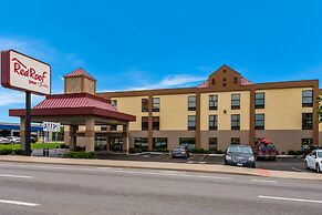 Red Roof Inn & Suites Columbus - West Broad