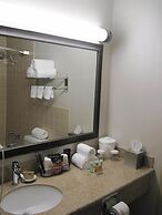 Best Western Plus Kingston Hotel And Conference Center