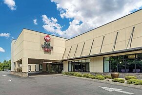 Best Western Plus Kingston Hotel And Conference Center