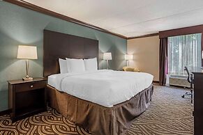 Best Western Plus Kingston Hotel And Conference Center