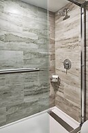 Sheraton Richmond Airport Hotel