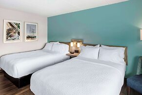 The Harborview, Ascend Hotel Collection
