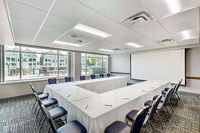 The Harborview, Ascend Hotel Collection
