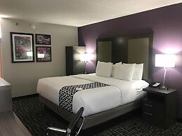 La Quinta Inn by Wyndham Davenport & Conference Center