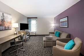 La Quinta Inn by Wyndham Davenport & Conference Center