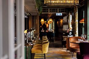 Mandarin Oriental, Hong Kong